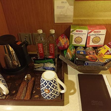 Fortune Select Sg Highway, Ahmedabad - Member Itc Hotels' Group מראה חיצוני תמונה
