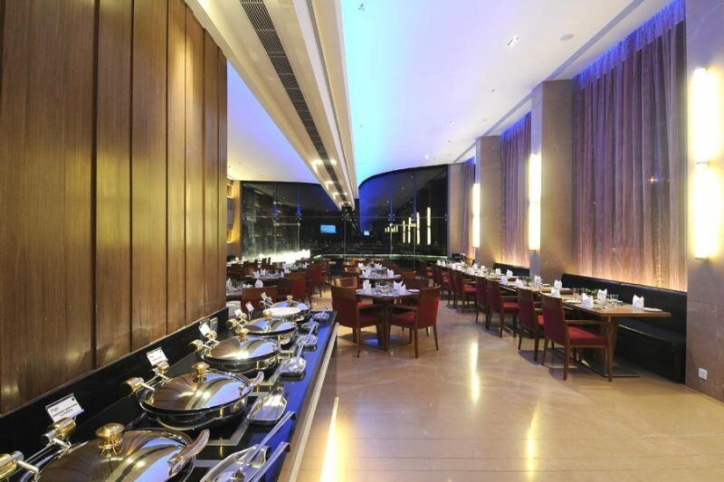 Fortune Select Sg Highway, Ahmedabad - Member Itc Hotels' Group מראה חיצוני תמונה